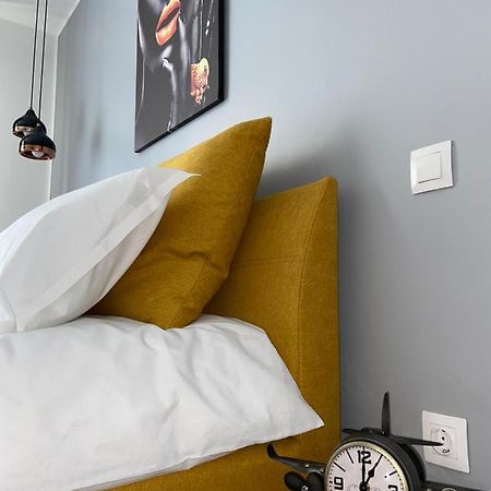 Qualis Apartament Брашов Экстерьер фото