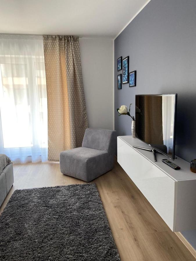Qualis Apartament Брашов Экстерьер фото